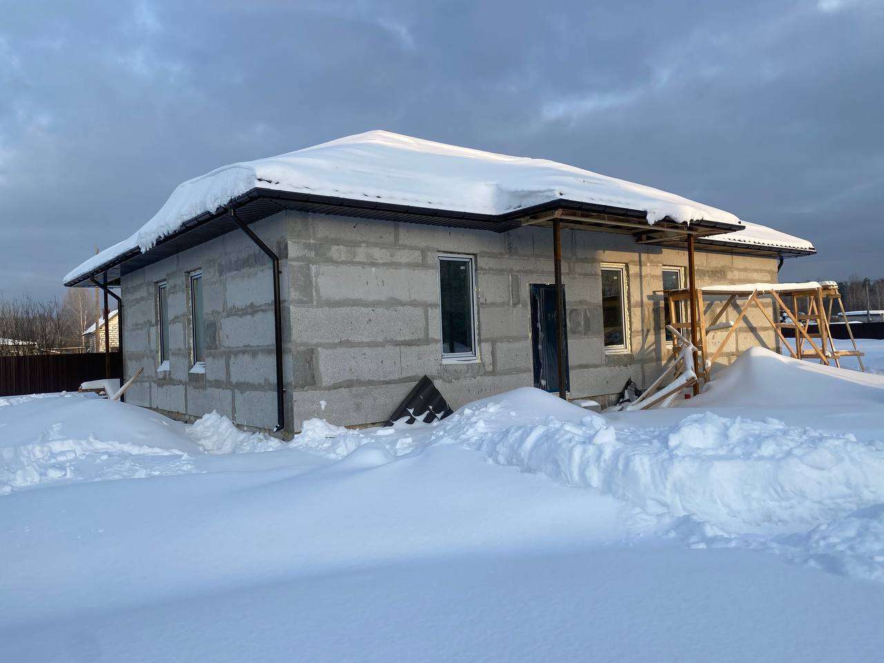 Дом из полистиролбетонного блока